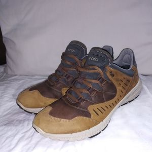 Ecco women's Terrawalk leather shoes size: 9